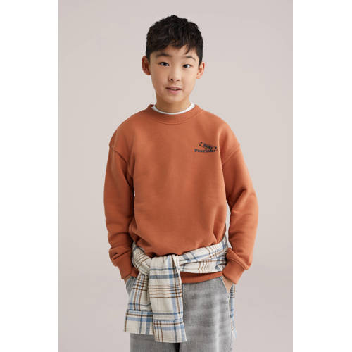 WE Fashion sweater met backprint roodbruin afbeelding