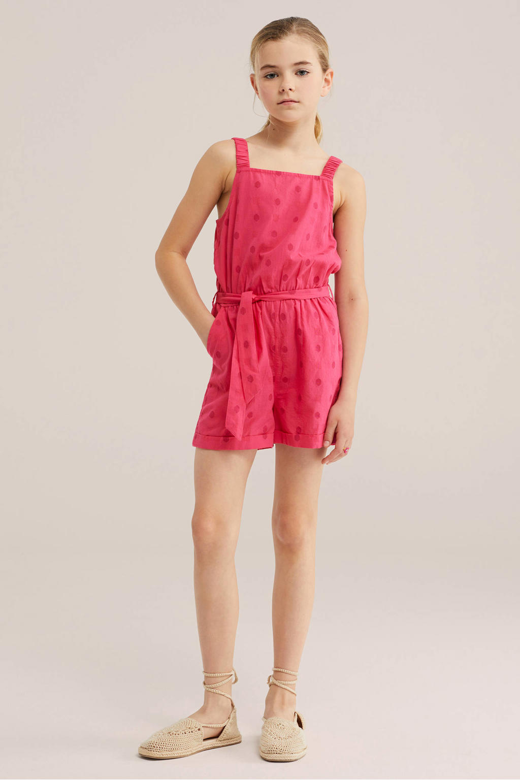 Roze meisjes WE Fashion playsuit van katoen met stippenprint, vierkante hals, elastische tailleband en riemlussen
