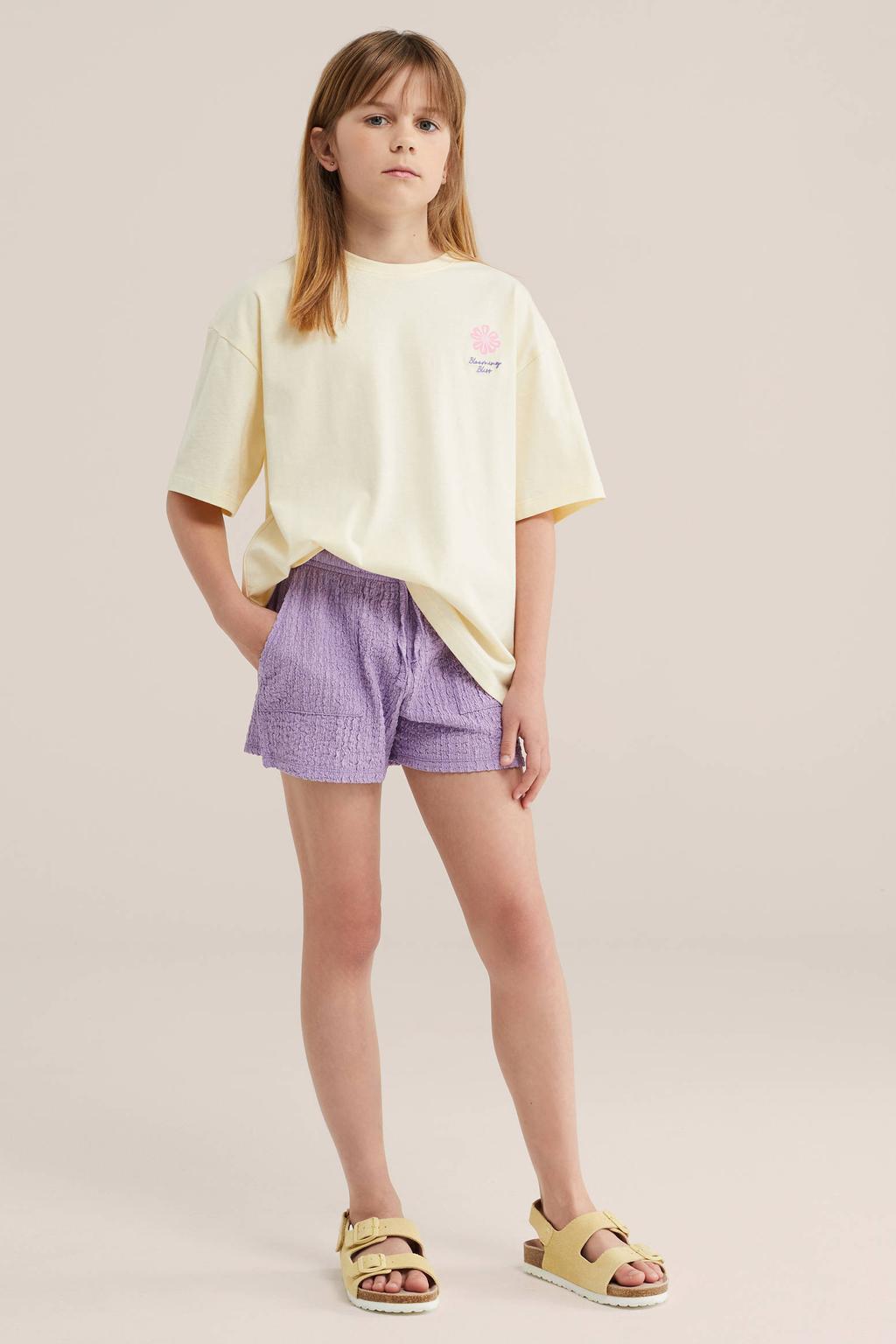Paarse meisjes WE Fashion straight casual short van polyester met elastische tailleband met koord en effen