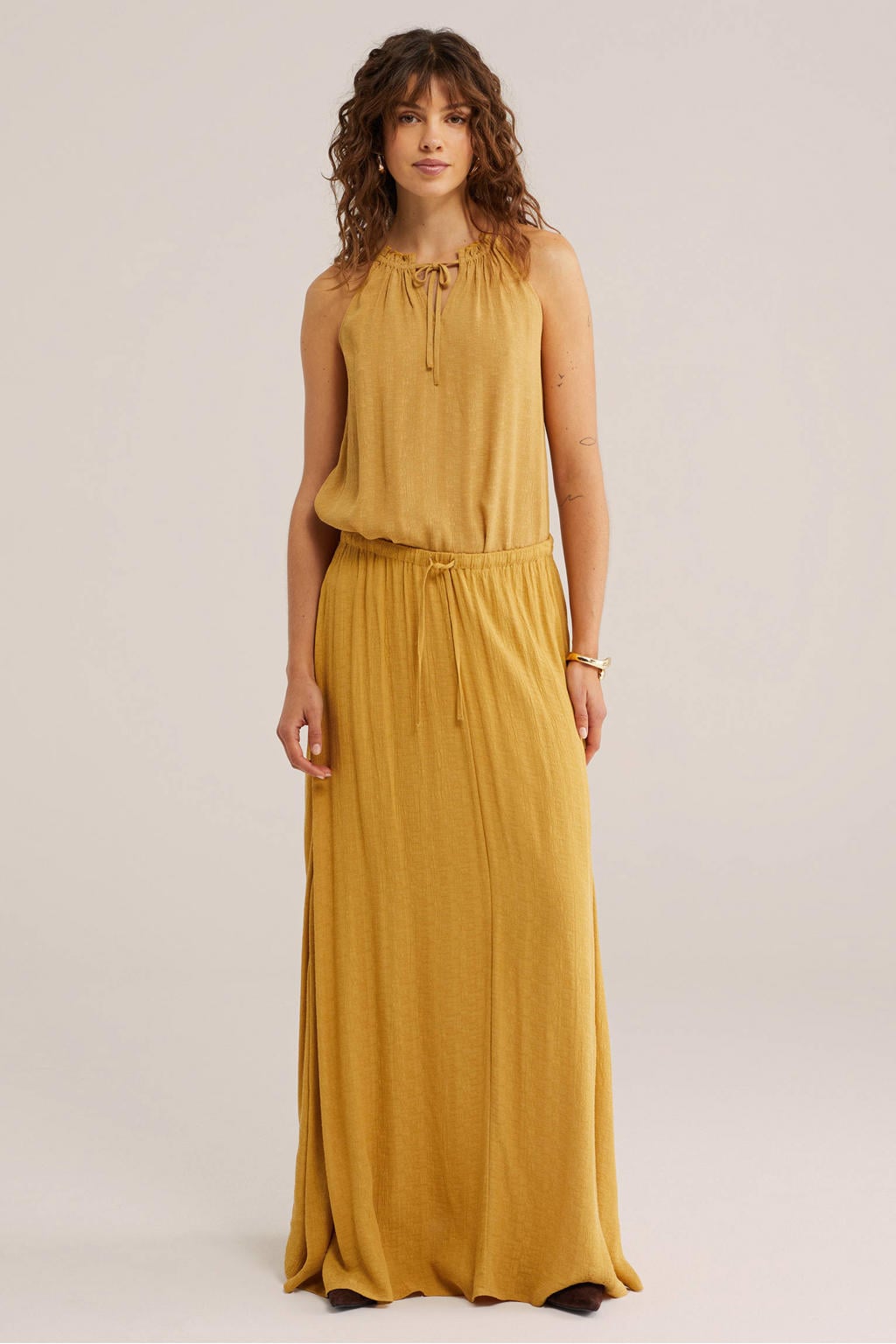 Gele dames WE Fashion maxi rok gemaakt van viscose en met elastische tailleband met koord
