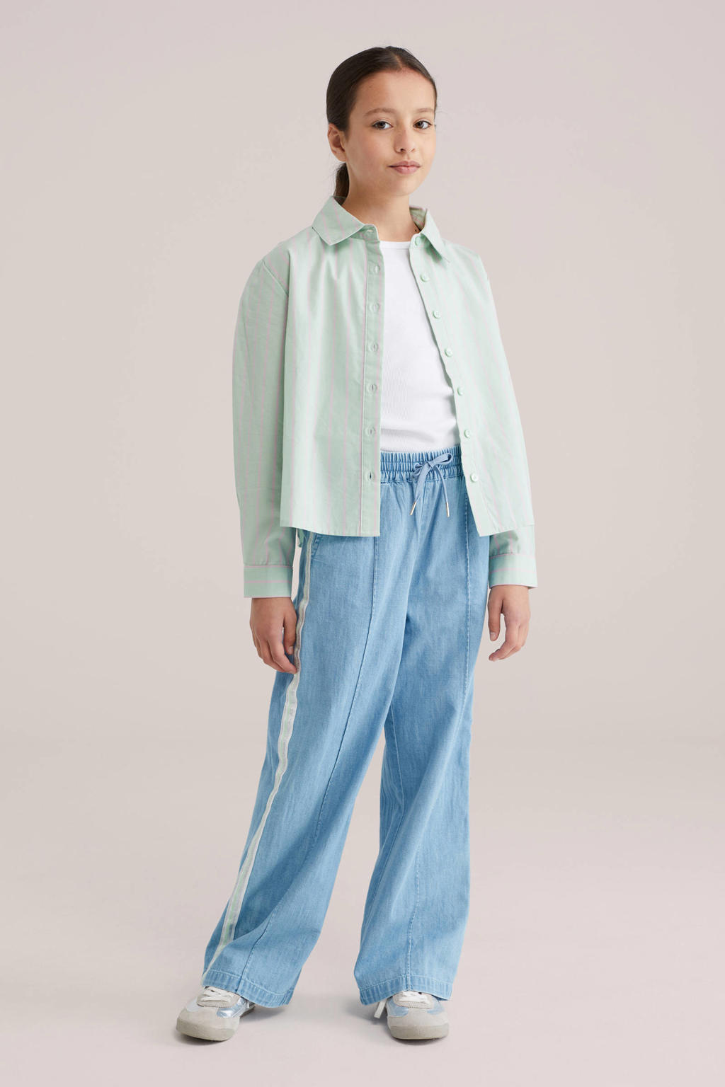 Mintgroen en roze meisjes WE Fashion gestreepte blouse van katoen met lange mouwen, klassieke kraag en knoopsluiting