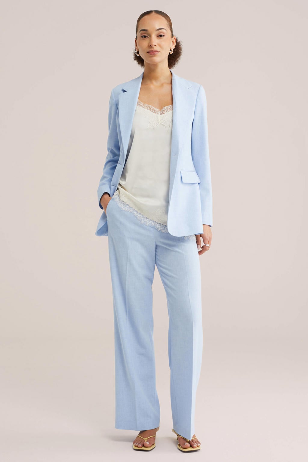 Lichtblauwe dames WE Fashion bootcut regular waist palazzo broek van polyester met rits, haak- en knoopsluiting en effen