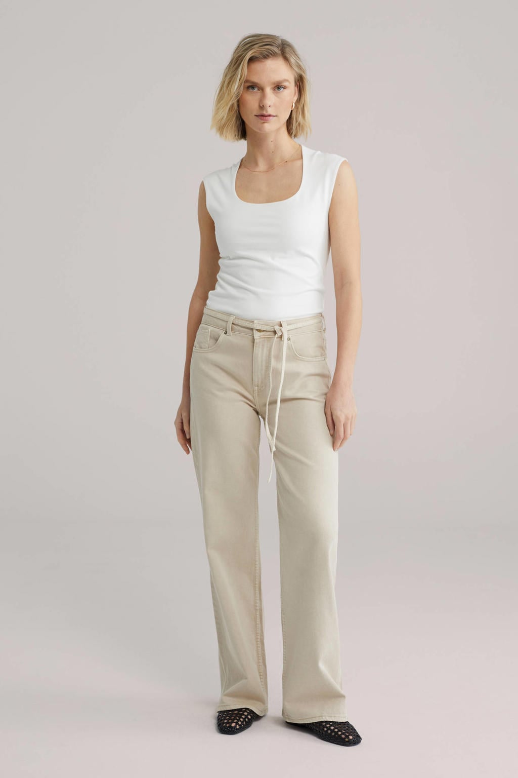 Beige dames WE Fashion Blue Ridge high waist flared jeans van denim met rits- en knoopsluiting en effen