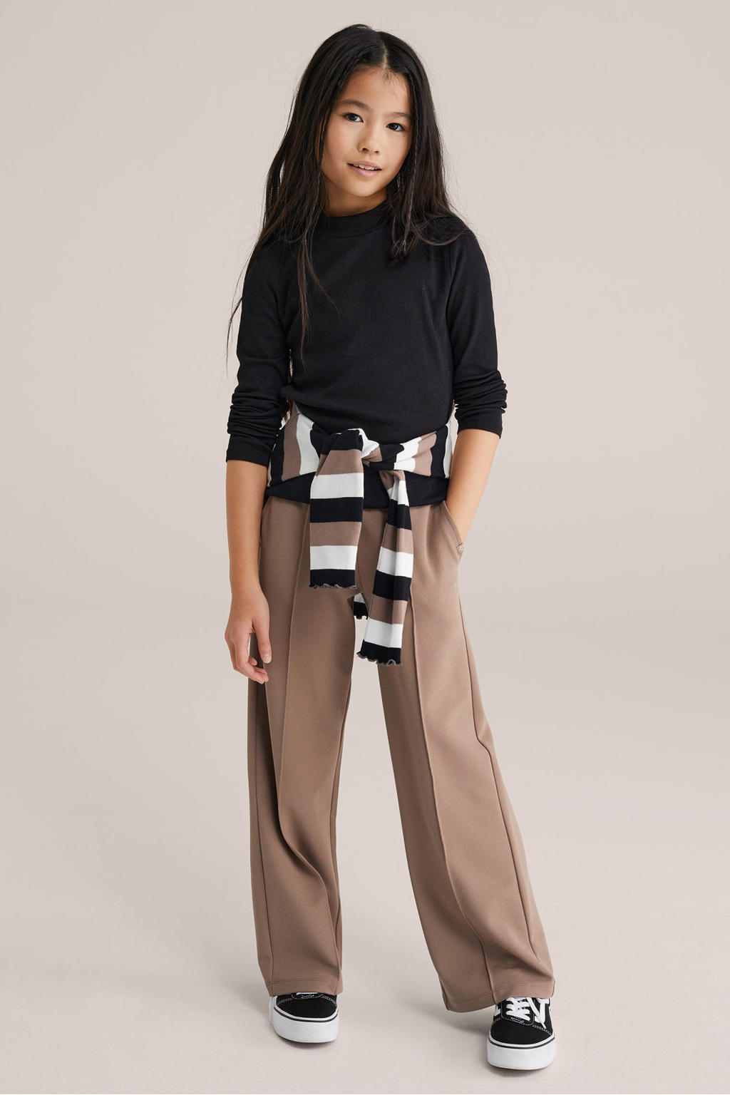 Lichtbruine meisjes WE Fashion loose casual broek van polyester met elastische tailleband en effen