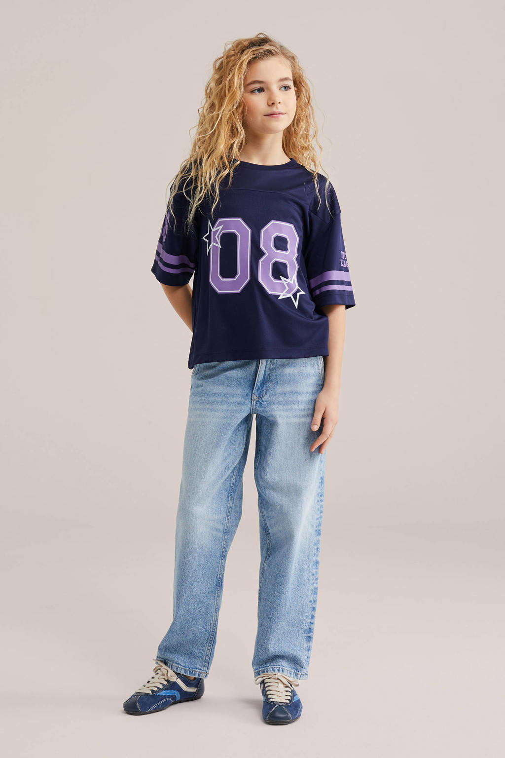 Donkerblauwe meisjes WE Fashion T-shirt van polyester met meerkleurige print, korte mouwen en ronde hals