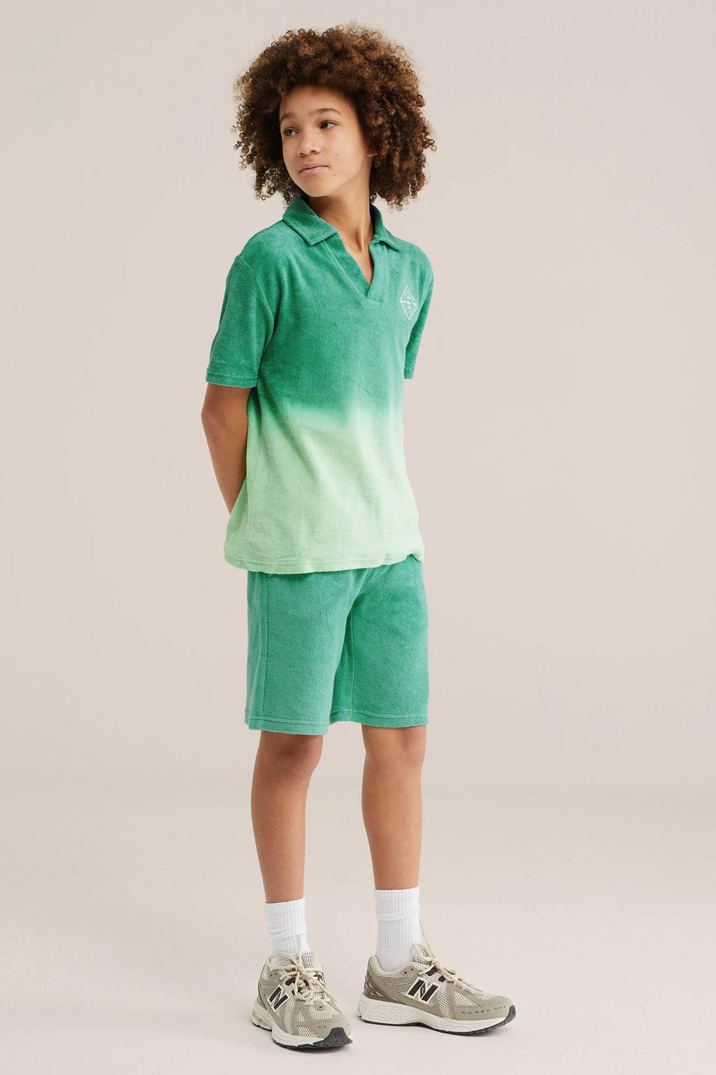 Groen en lichtgroene jongens WE Fashion polo van badstof met dip-dye effect, korte mouwen en textuur