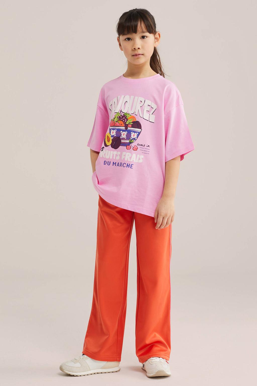Lichtroze meisjes WE Fashion T-shirt van katoen met printopdruk, korte mouwen en ronde hals