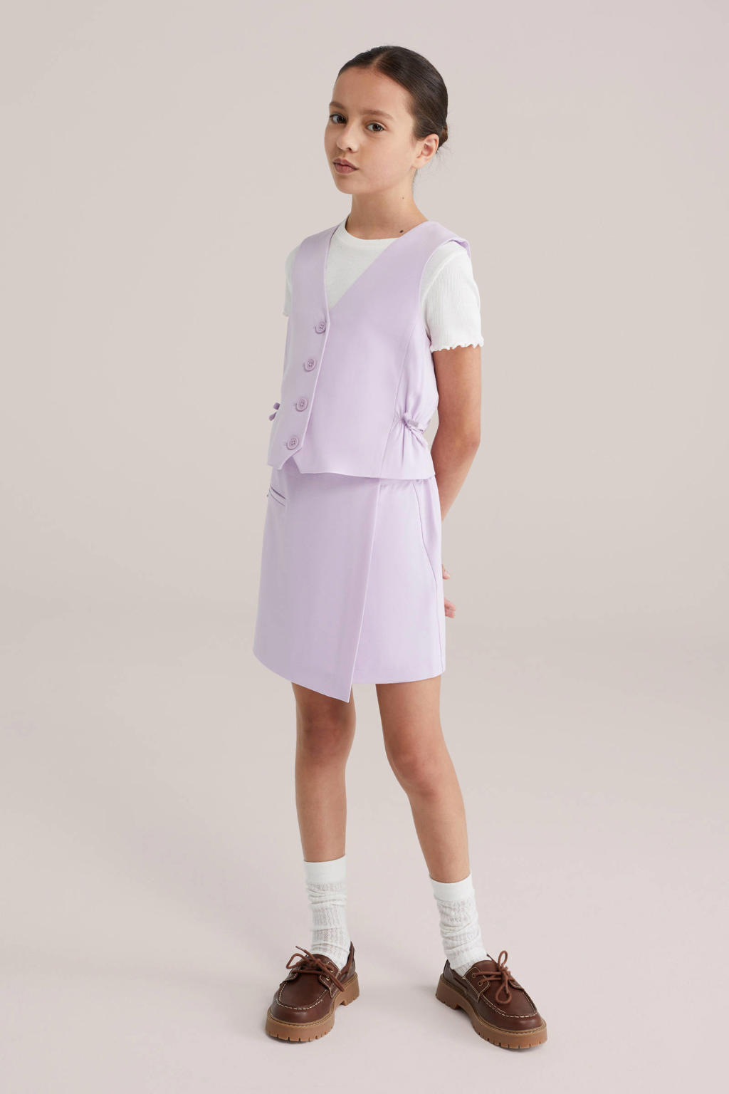 Lilakleurige meisjes WE Fashion korte rok gemaakt van polyester en met knoopsluiting