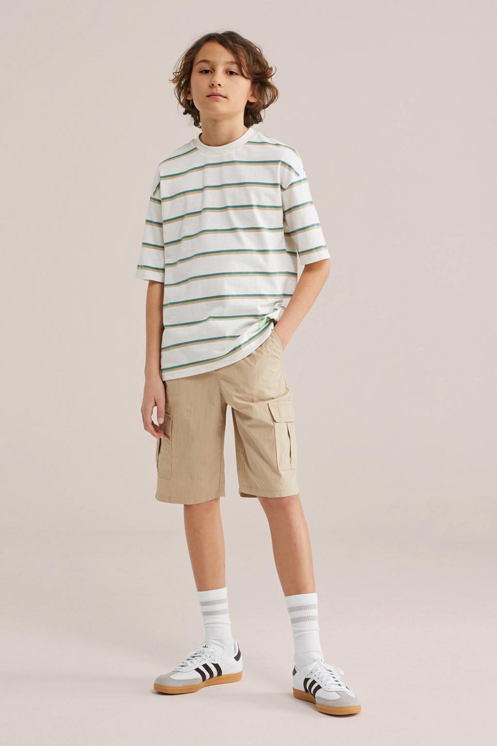Wit en groene jongens WE Fashion T-shirt van katoen met strepenprint, korte mouwen en ronde hals