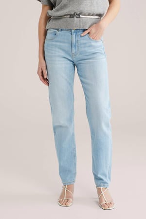 boyfriend jeans