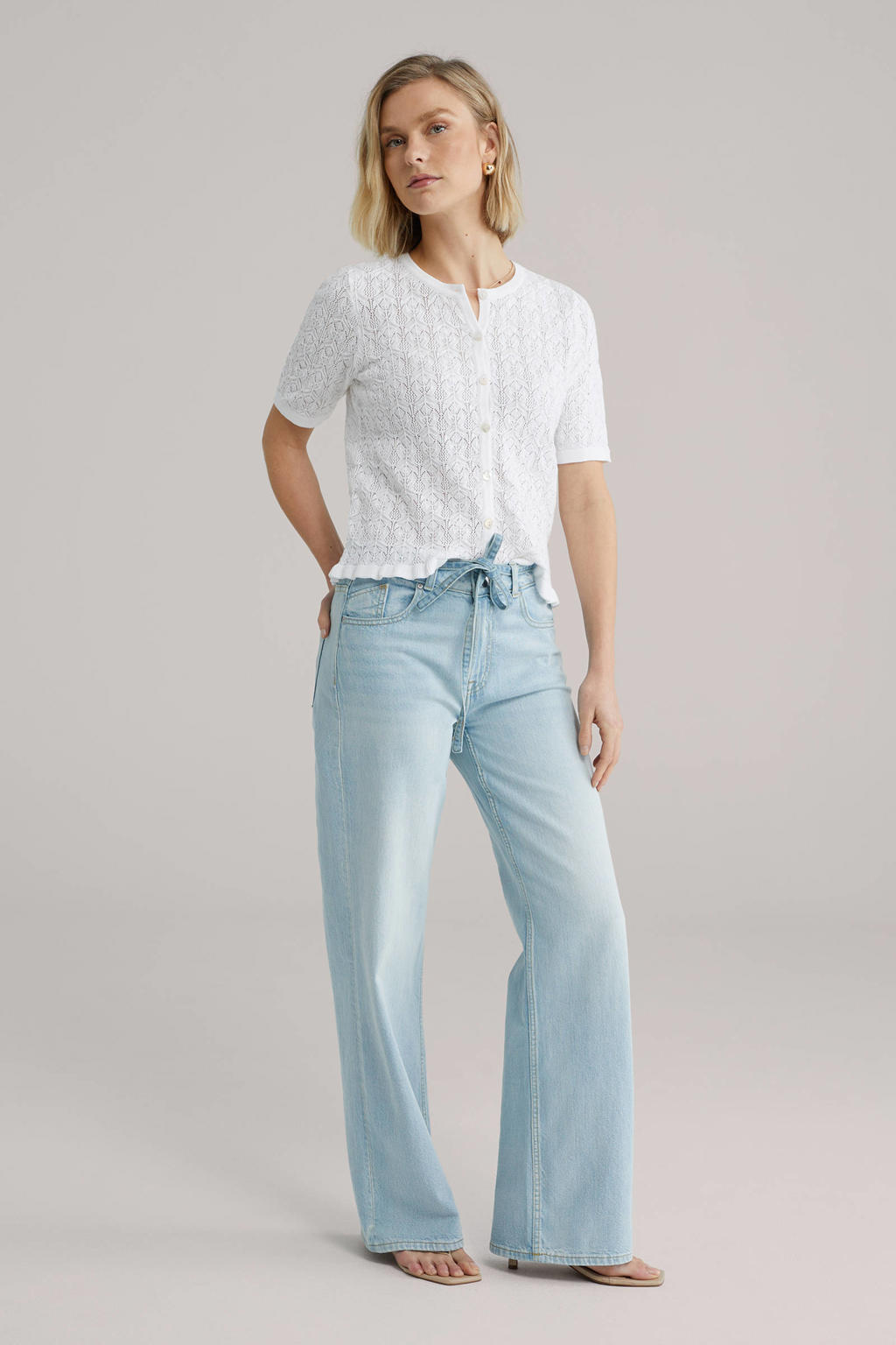 Light blue denim dames WE Fashion Blue Ridge high waist wide leg jeans van denim met rits- en knoopsluiting en effen