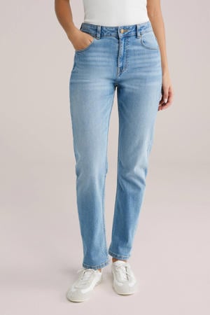 boyfriend jeans