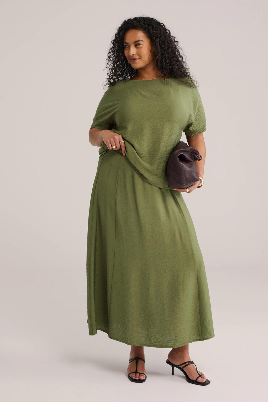 Olijfgroene dames WE Fashion Curve midi rok gemaakt van viscose en met elastische tailleband