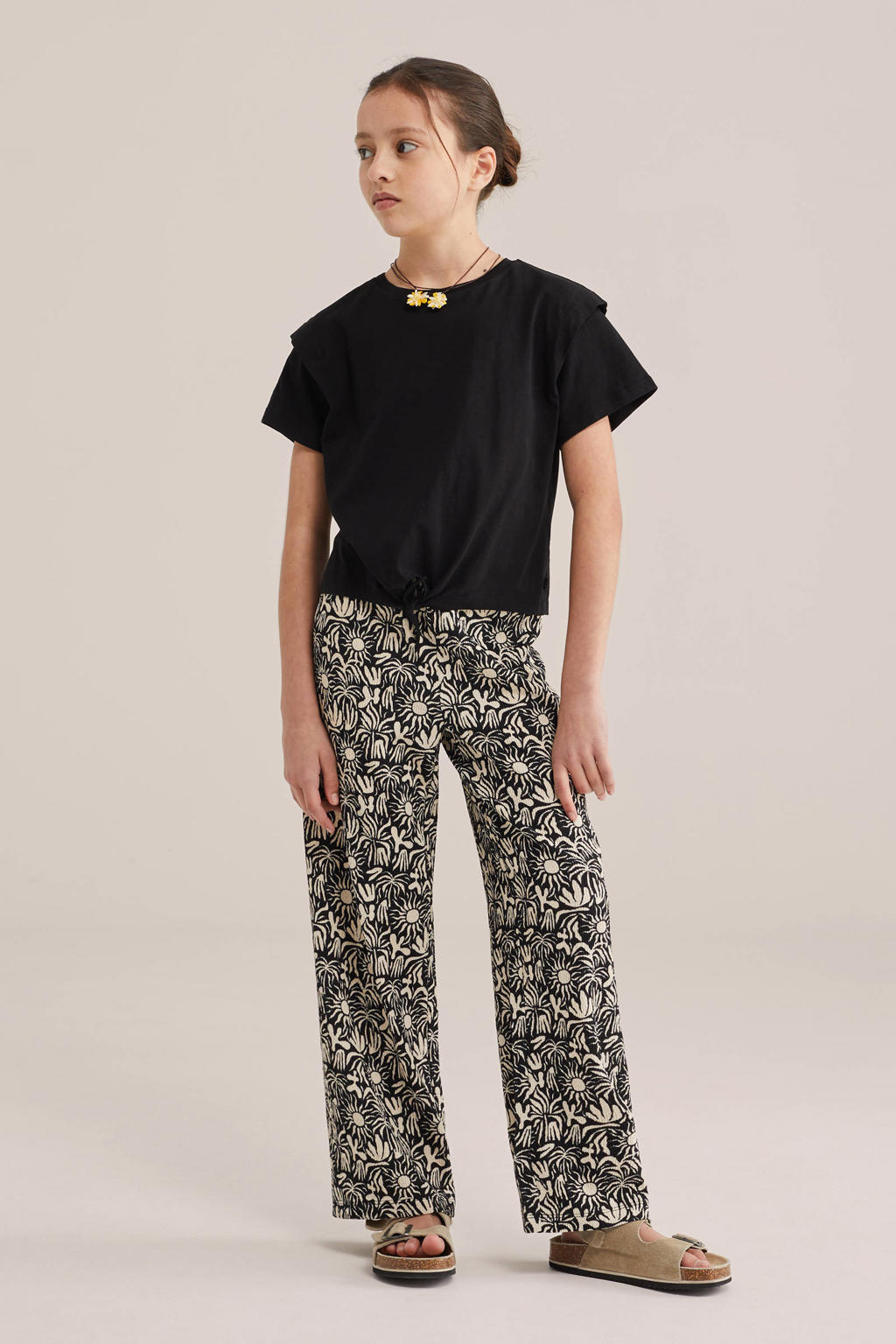 Zwart en beige meisjes WE Fashion palazzo broek van polyester met loose fit en elastische tailleband