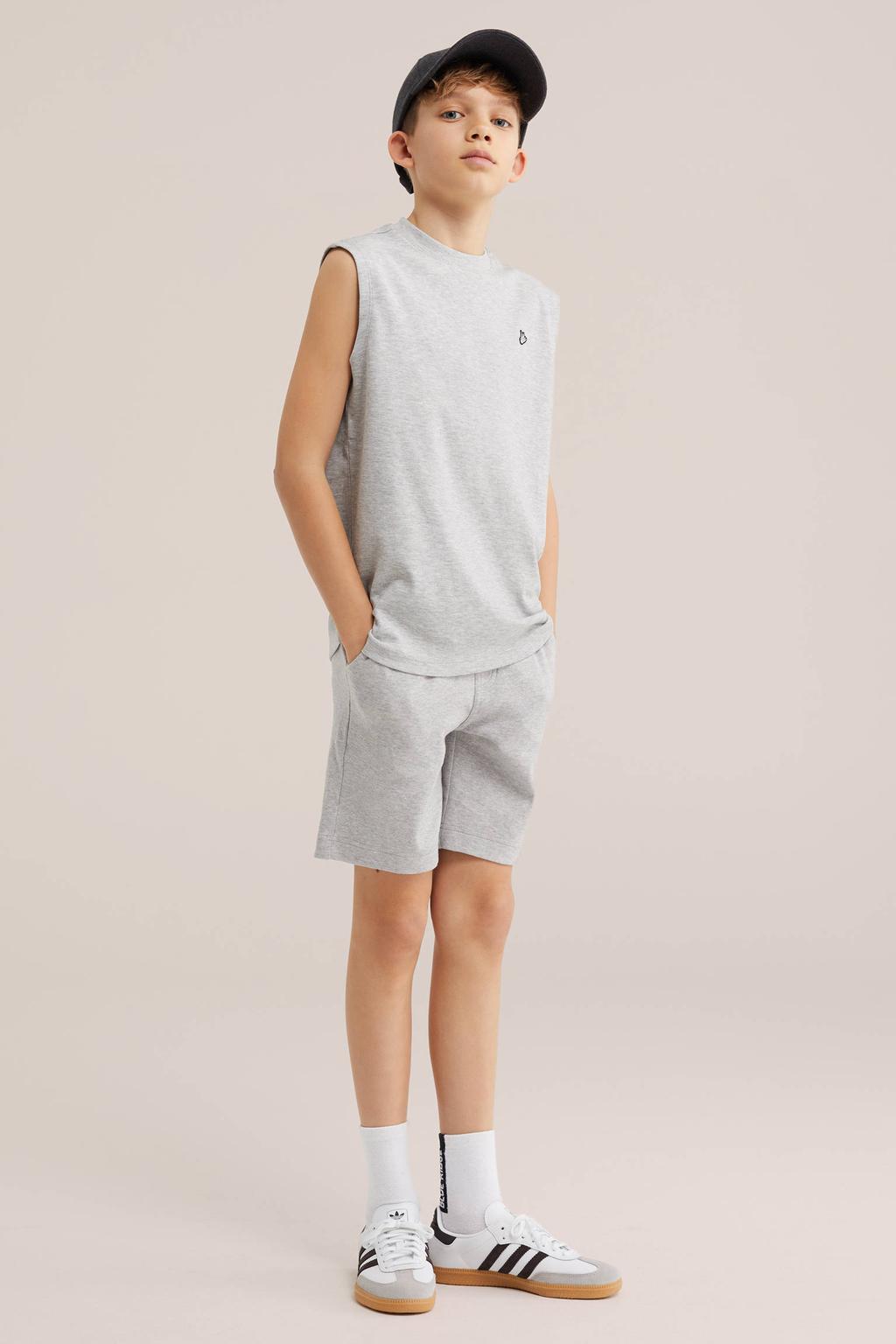 Grijs melange jongens WE Fashion sweatshort melange met elastische tailleband met koord en effen