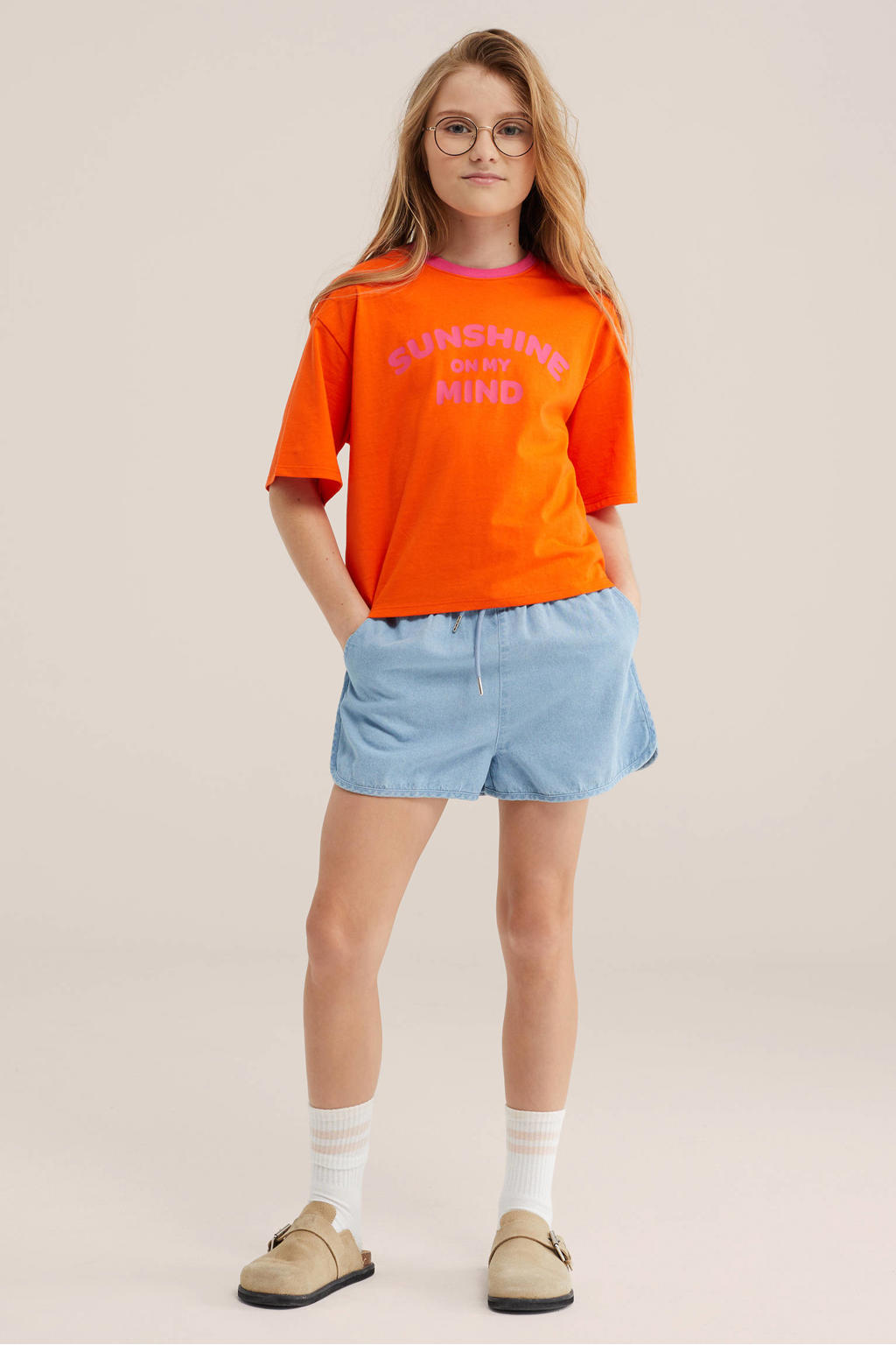 Oranje meisjes WE Fashion T-shirt van katoen met tekst print, korte mouwen en ronde hals