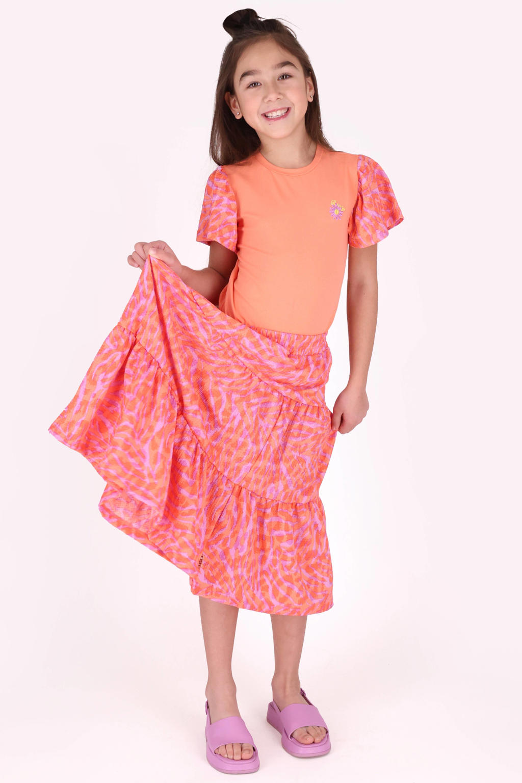 Oranje en roze meisjes B.Nosy T-shirt van stretchkatoen met korte mouwen en ronde hals