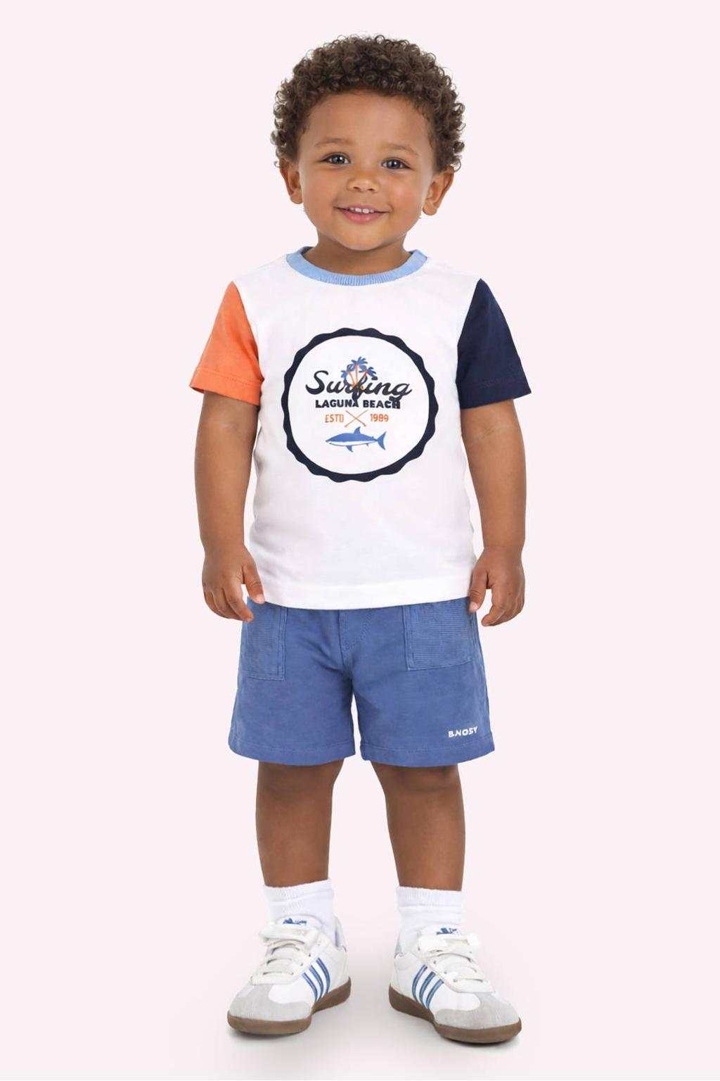 Wit, donkerblauw en oranje jongens B.Nosy T-shirt van katoen met meerkleurige print, korte mouwen en ronde hals
