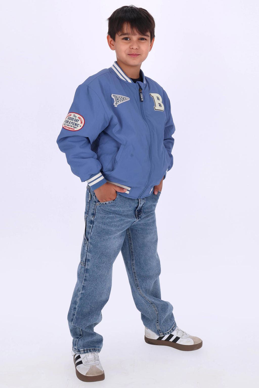 Blauwe jongens B.Nosy bomberjack van polyester met printopdruk, lange mouwen, ronde hals, ritssluiting en patches