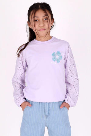 sweater lila broderie