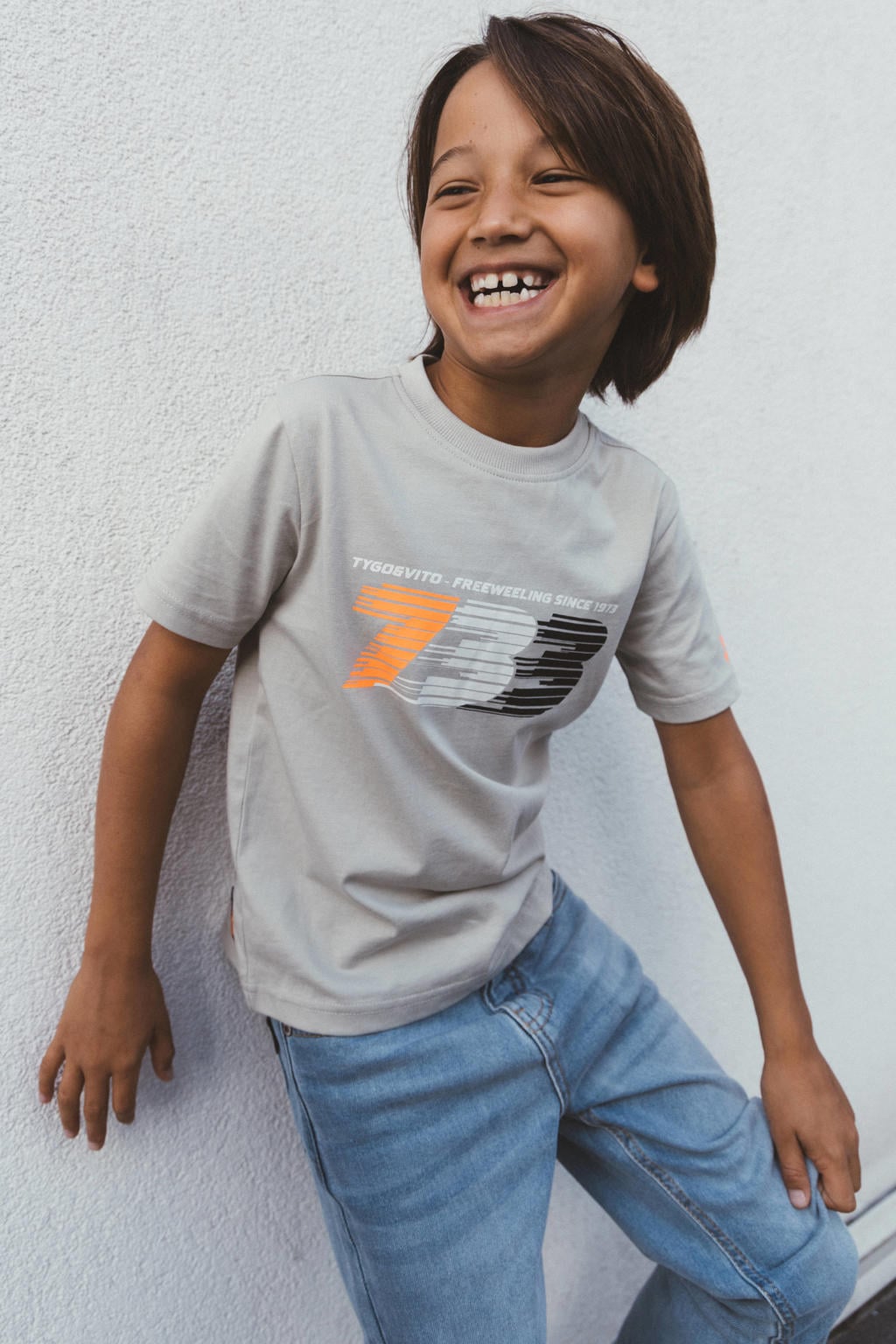 Zandkleurige jongens TYGO & vito jersey T-shirt van katoen met korte mouwen en ronde hals