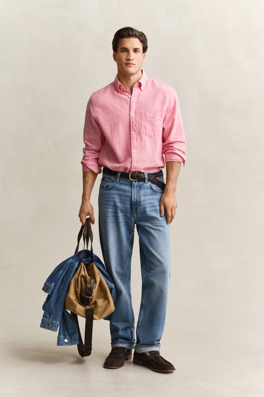 Roze heren GANT regular casual overhemd van linnen met effen, lange mouwen, button down sluiting en knoopsluiting