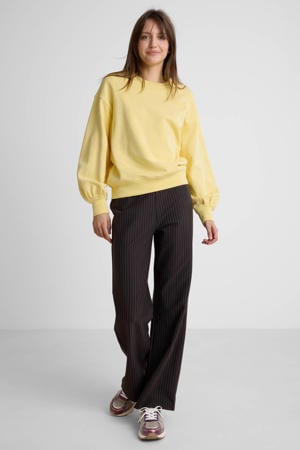 sweater lichtgeel