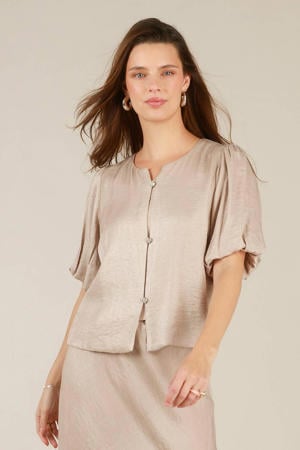 blouse ecru
