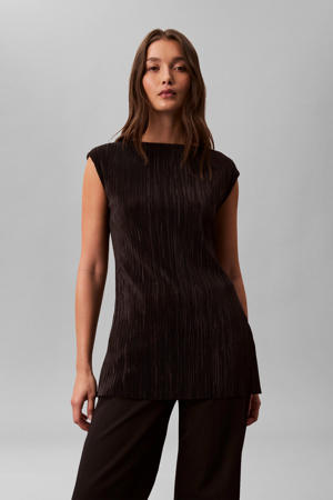 mouwloze top zwart