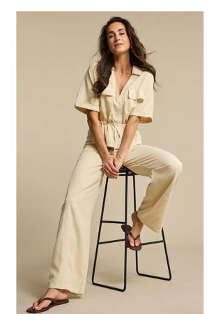 blouse beige