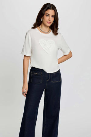 t-shirt ecru