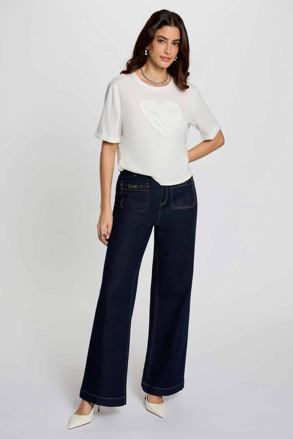 Ecru dames Morgan t-shirt van katoen met effen, half lange mouwen, ronde hals en borduursels