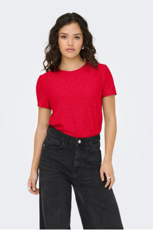 top broderie