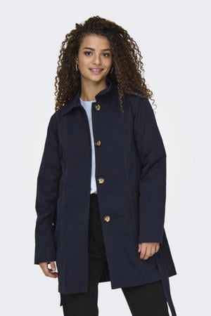 trenchcoat