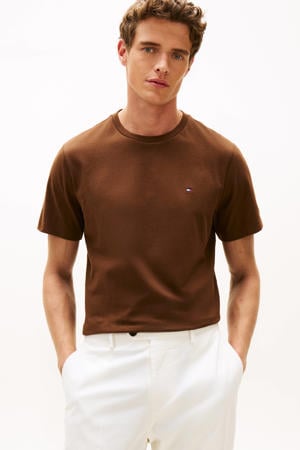 regular T-shirt bruin