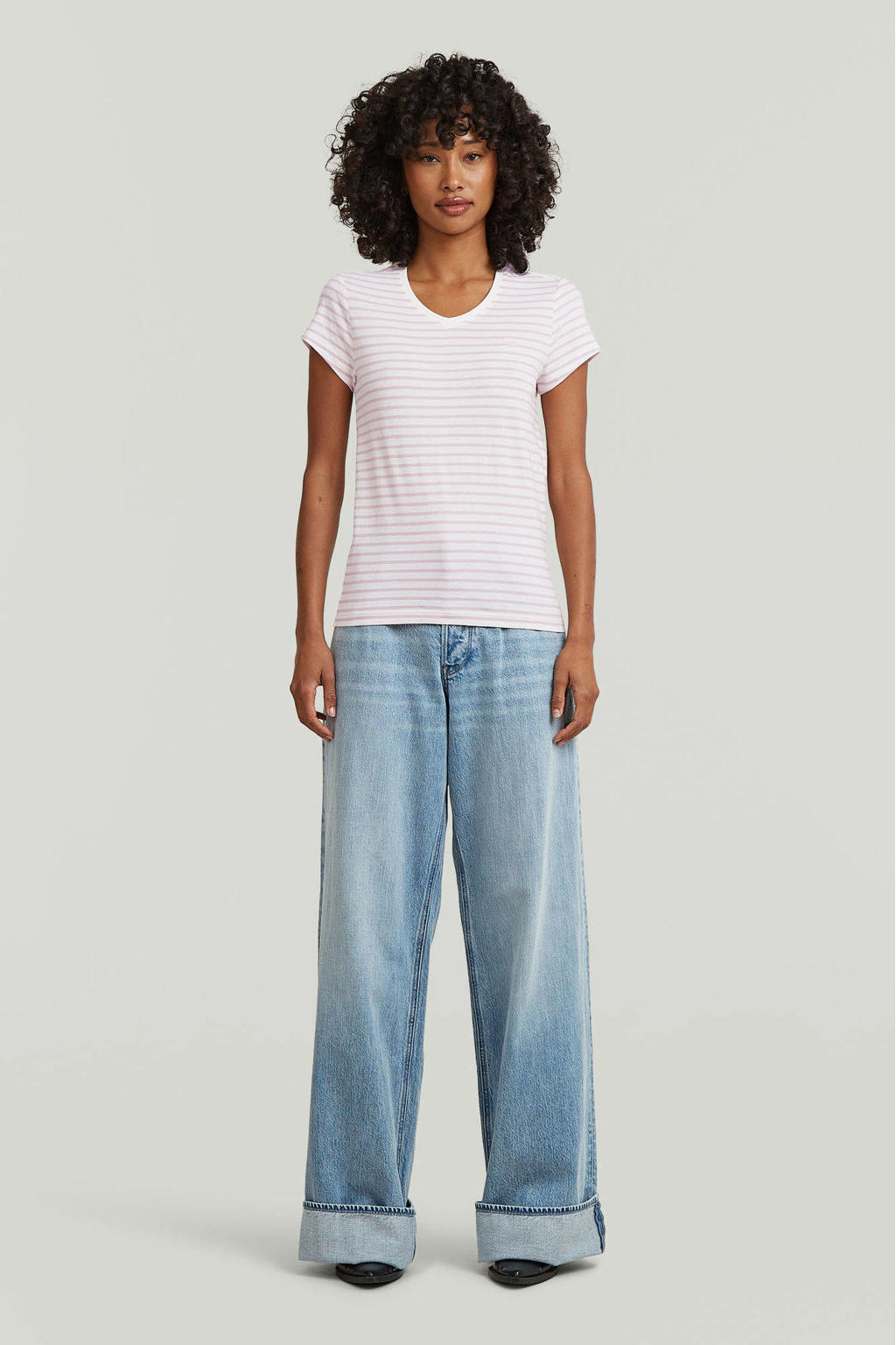 Ecru en roze dames G-STAR gestreepte T-shirt van katoen met korte mouwen en V-hals