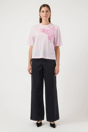 T-shirt lichtroze