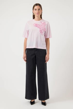 T-shirt lichtroze