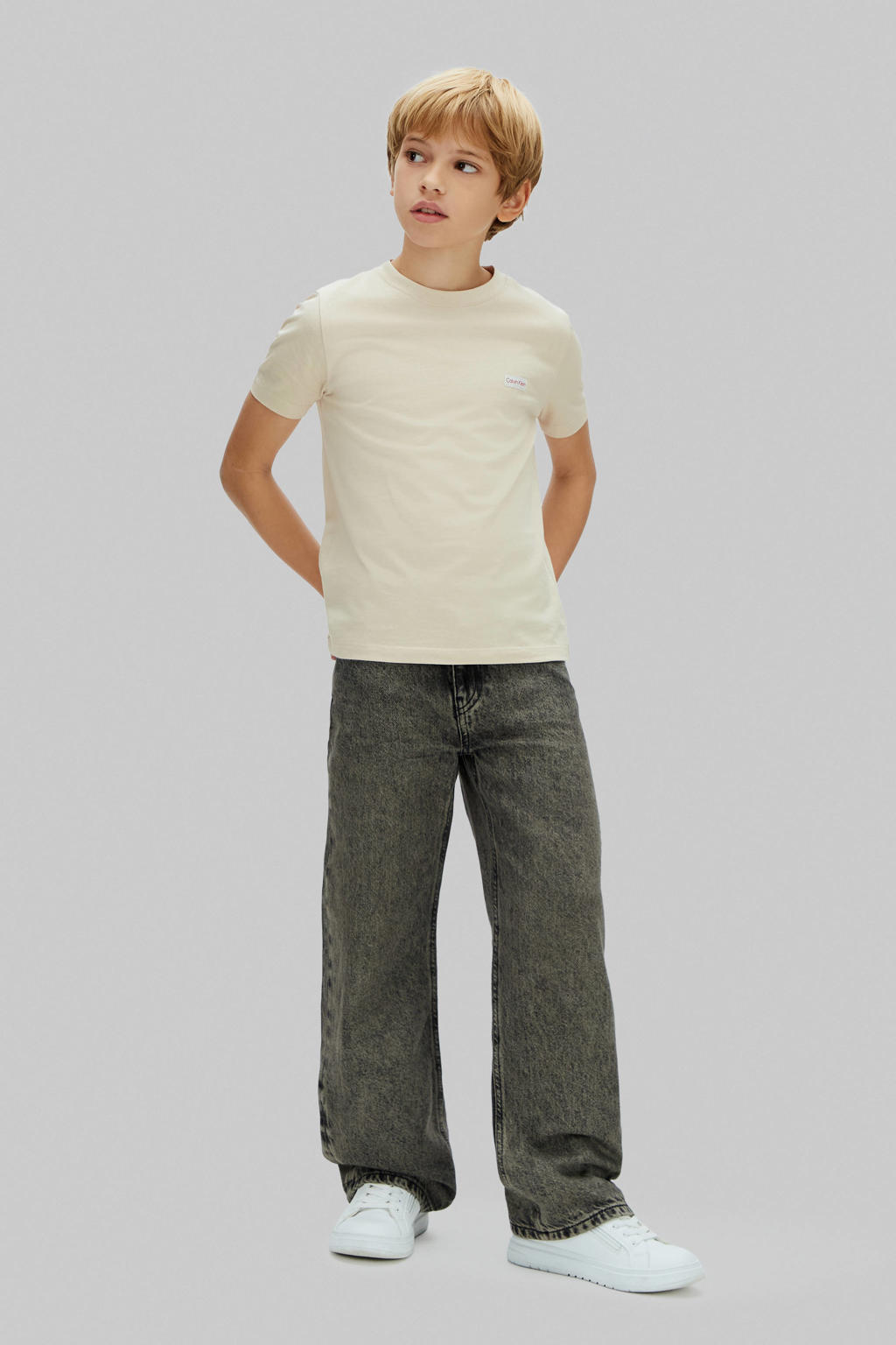 Beige jongens Calvin Klein T-shirt van katoen met effen, korte mouwen en ronde hals