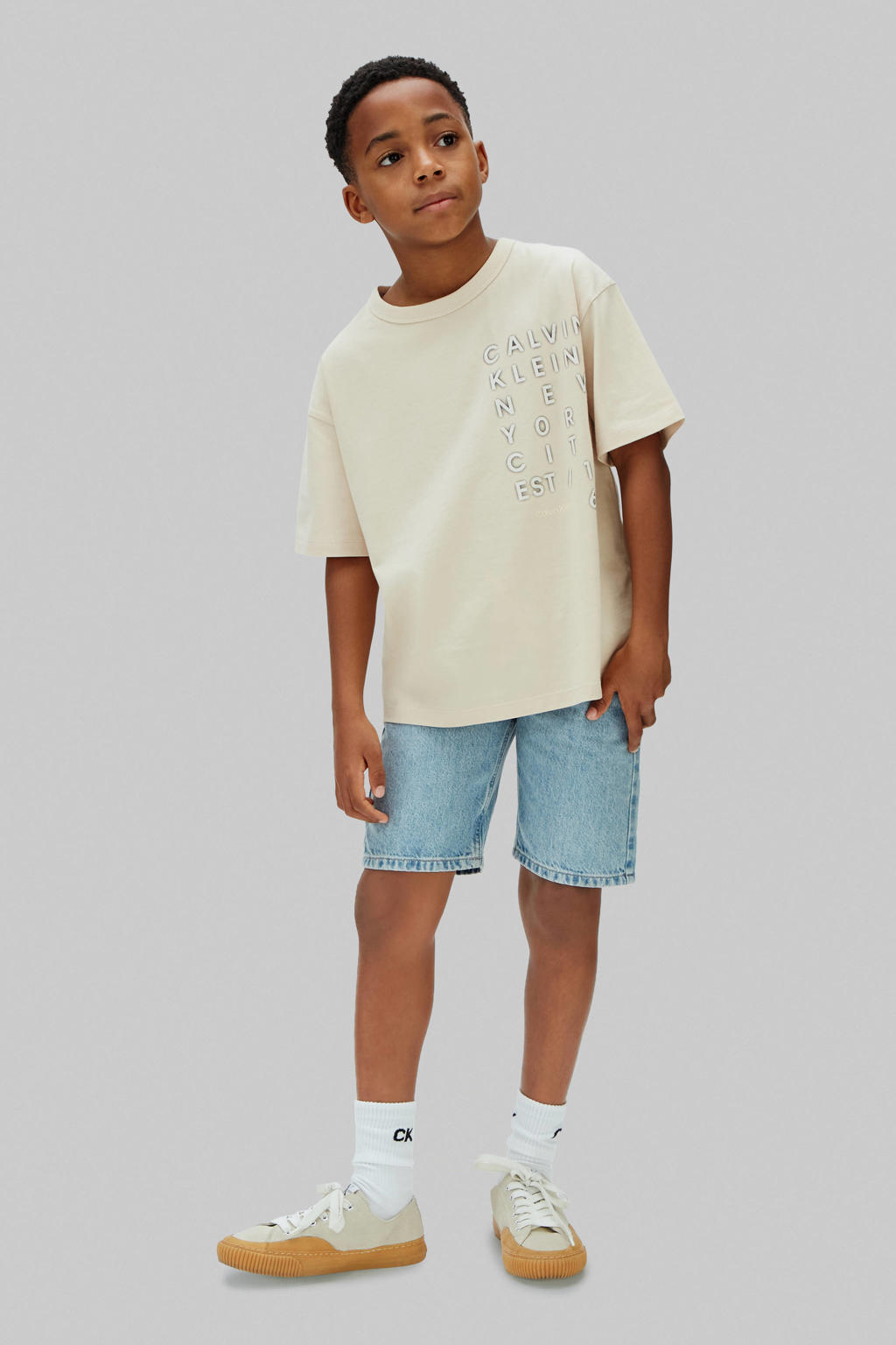 Beige jongens Calvin Klein T-shirt van katoen met printopdruk, korte mouwen en ronde hals