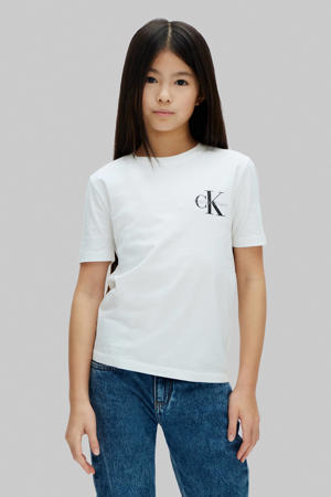 T-shirt wit
