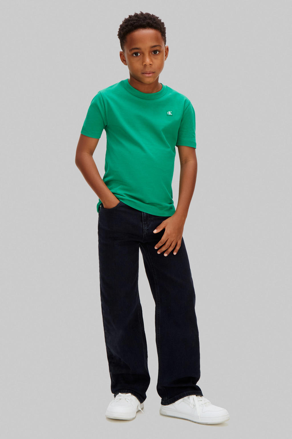 Groene jongens en meisjes Calvin Klein T-shirt van katoen met effen, korte mouwen en ronde hals