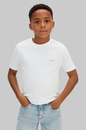 T-shirt wit