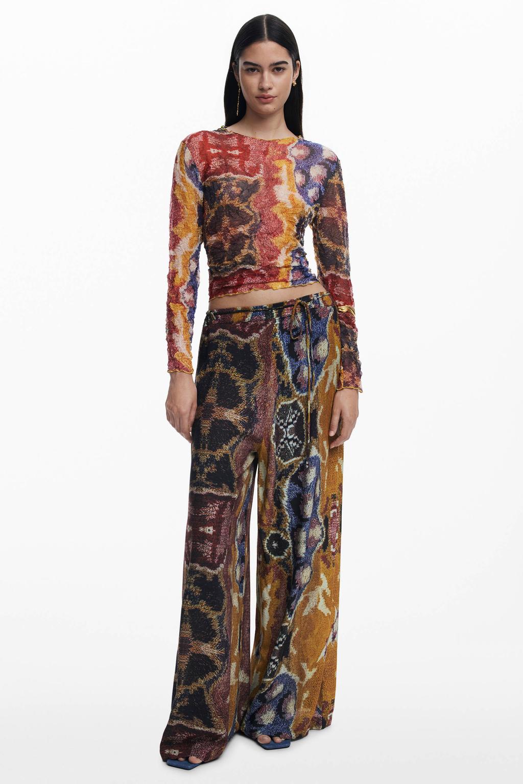 Multikleurige dames Desigual top van polyester met lange mouwen en ronde hals