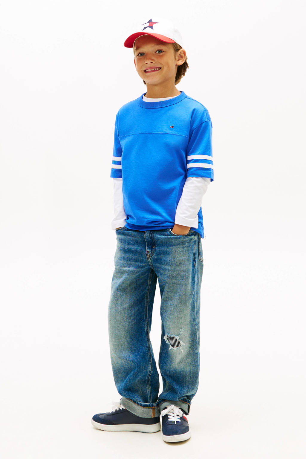 Blauw en witte jongens Tommy Hilfiger T-shirt van katoen met meerkleurige print, korte mouwen en ronde hals