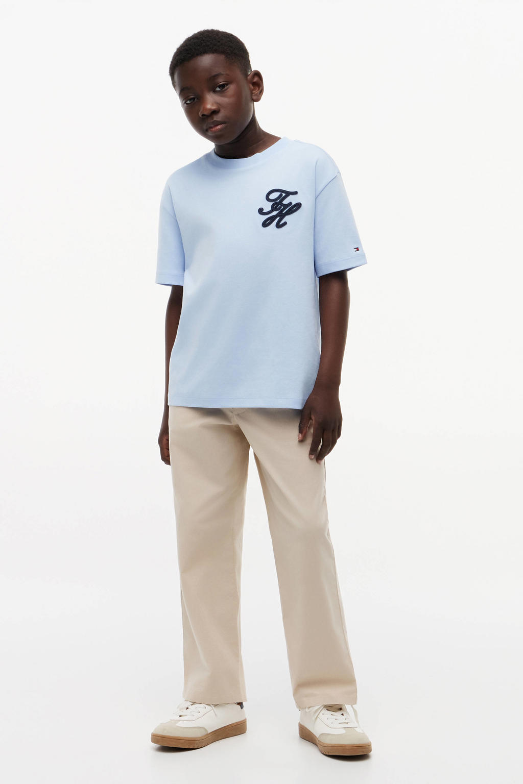 Lichtblauwe jongens Tommy Hilfiger T-shirt van katoen met printopdruk, korte mouwen, ronde hals en borduursels