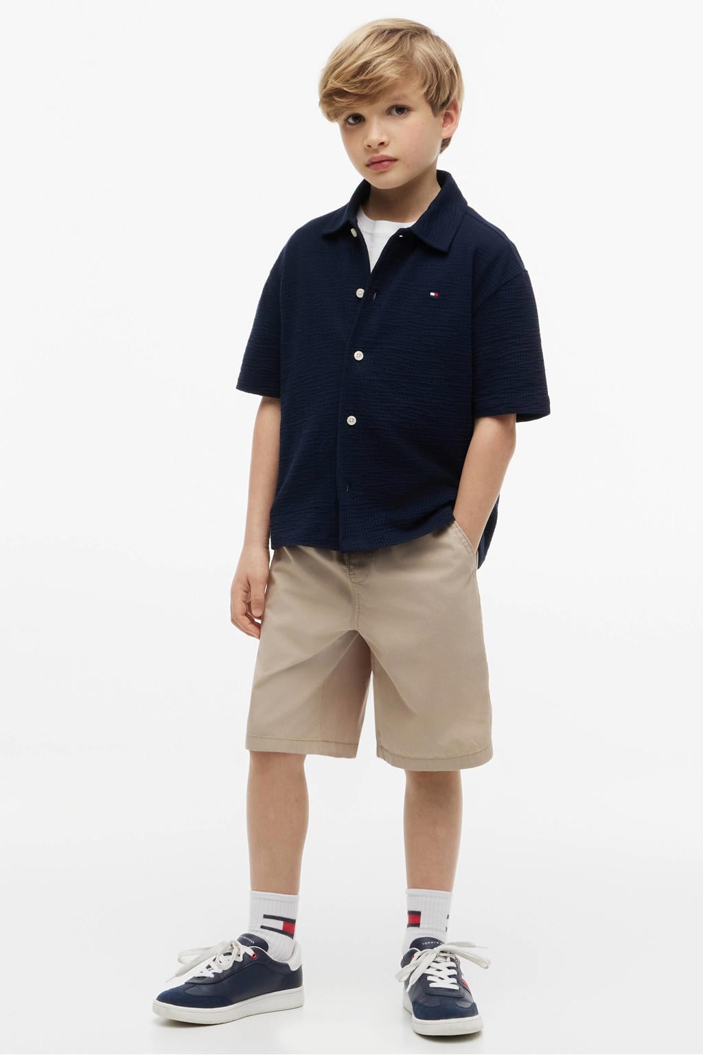 Donkerblauwe jongens Tommy Hilfiger casual overhemd van stretchkatoen met effen, korte mouwen, ronde hals, knoopsluiting en textuur