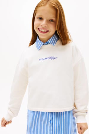 sweater wit