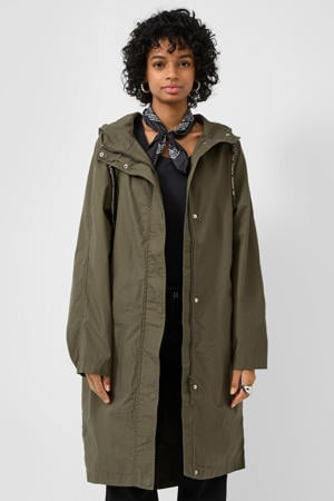 parka kaki