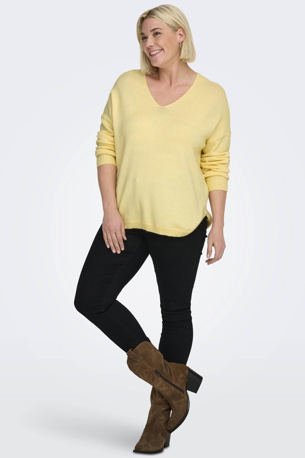 Gele dames ONLY CARMAKOMA pullover gebreid van viscose met melée print, lange mouwen en V-hals
